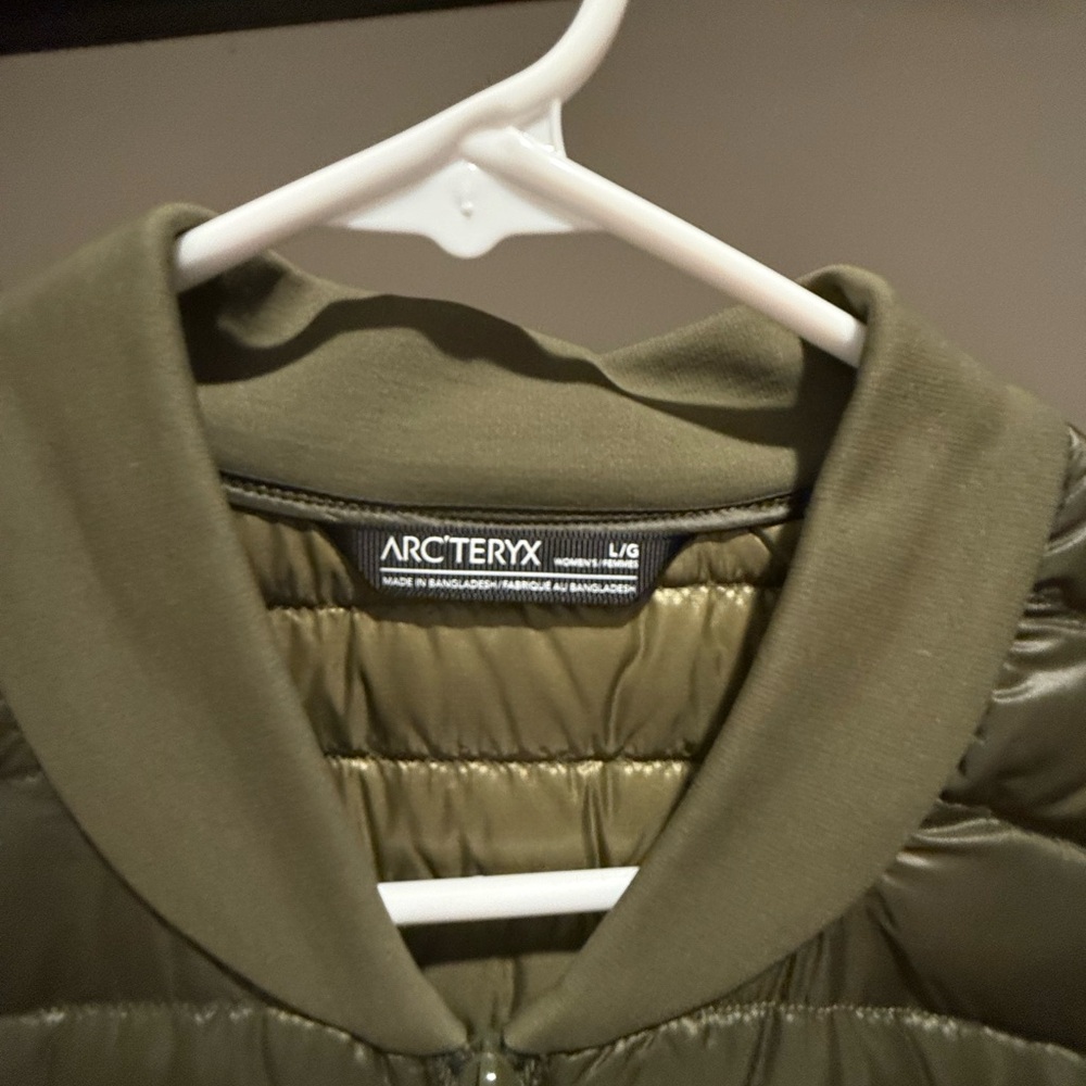 Arc'teryx Green Jacket - Picture 2 of 7
